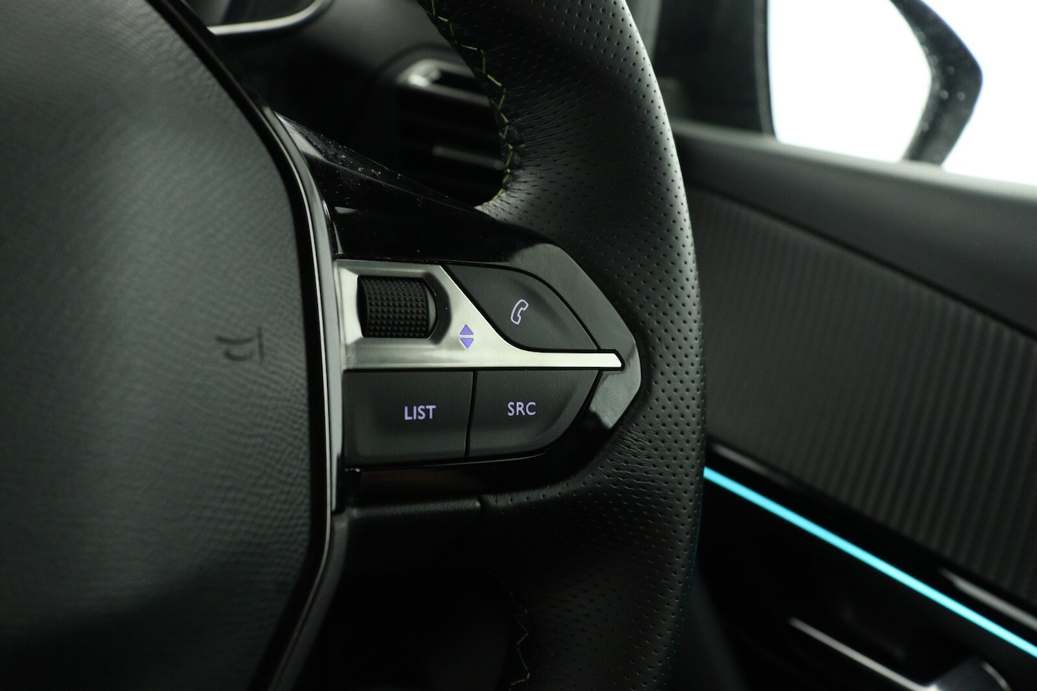 Used Peugeot 208 2022 for sale - 76635736: Photo 21