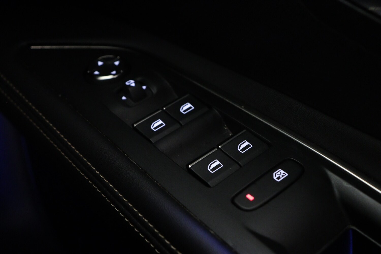 Used Peugeot 5008 2023 for sale - 76872424: Photo 28