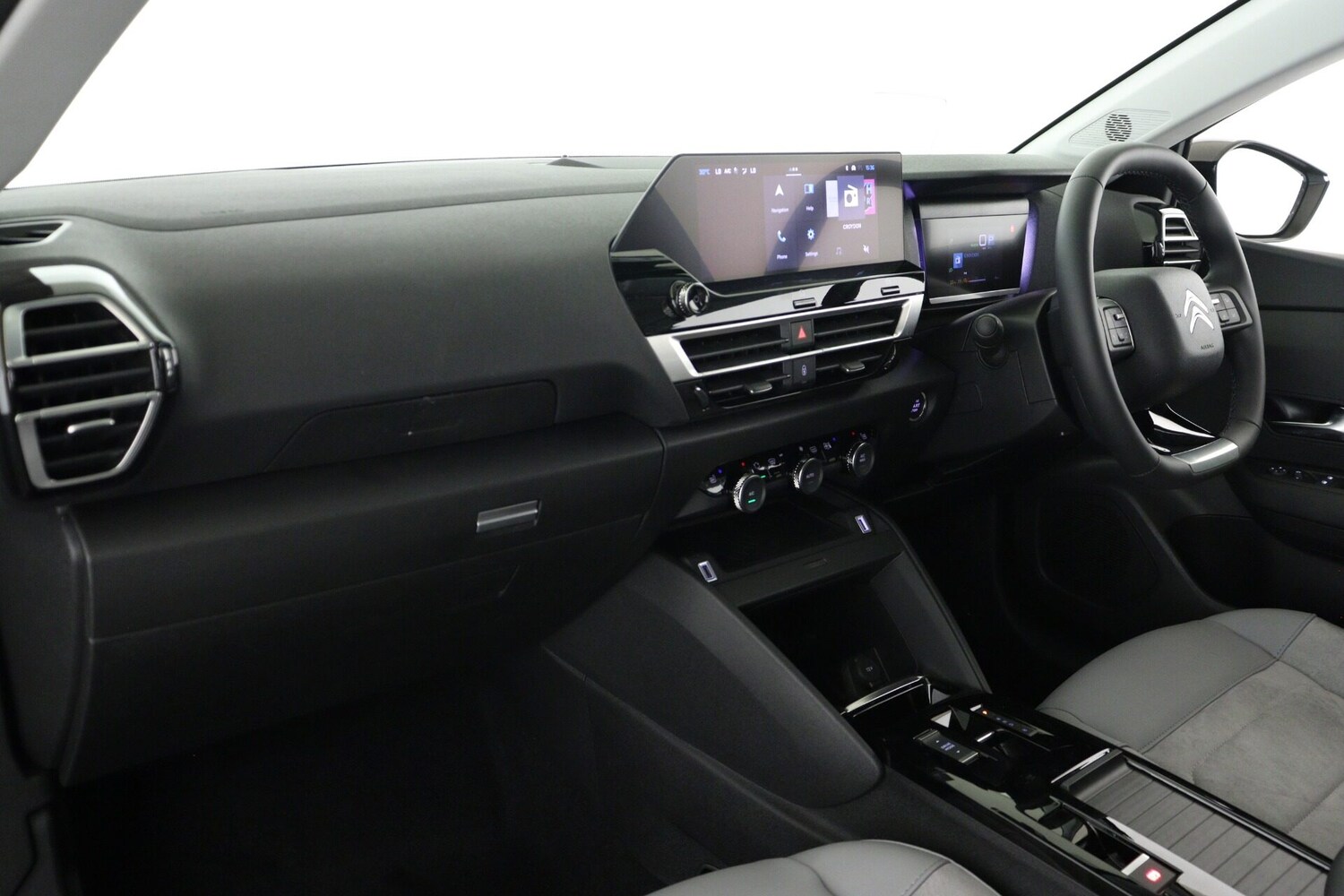 Used Citroen C4 2024 for sale - 76871827: Photo 13