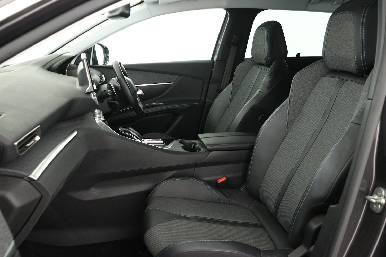 Used Peugeot 5008 2022 for sale - 76873323: Photo 11