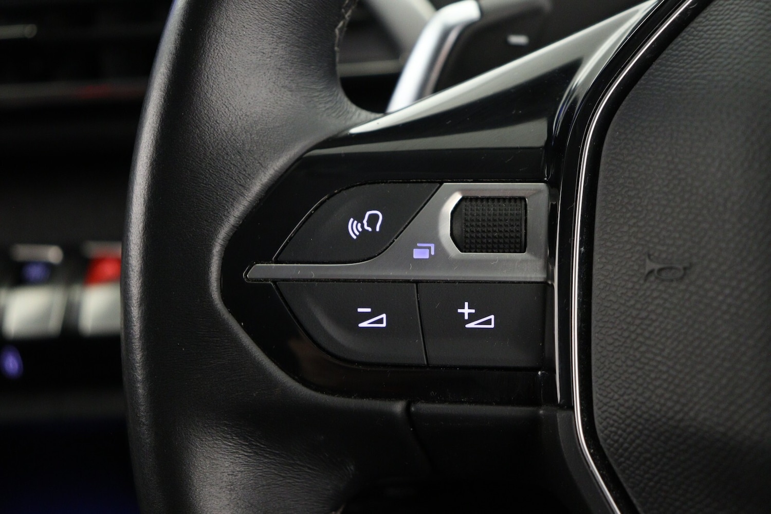 Used Peugeot 5008 2022 for sale - 76873323: Photo 25