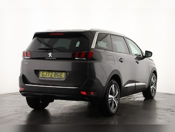 Used Peugeot 5008 2022 for sale - 76873323: Photo