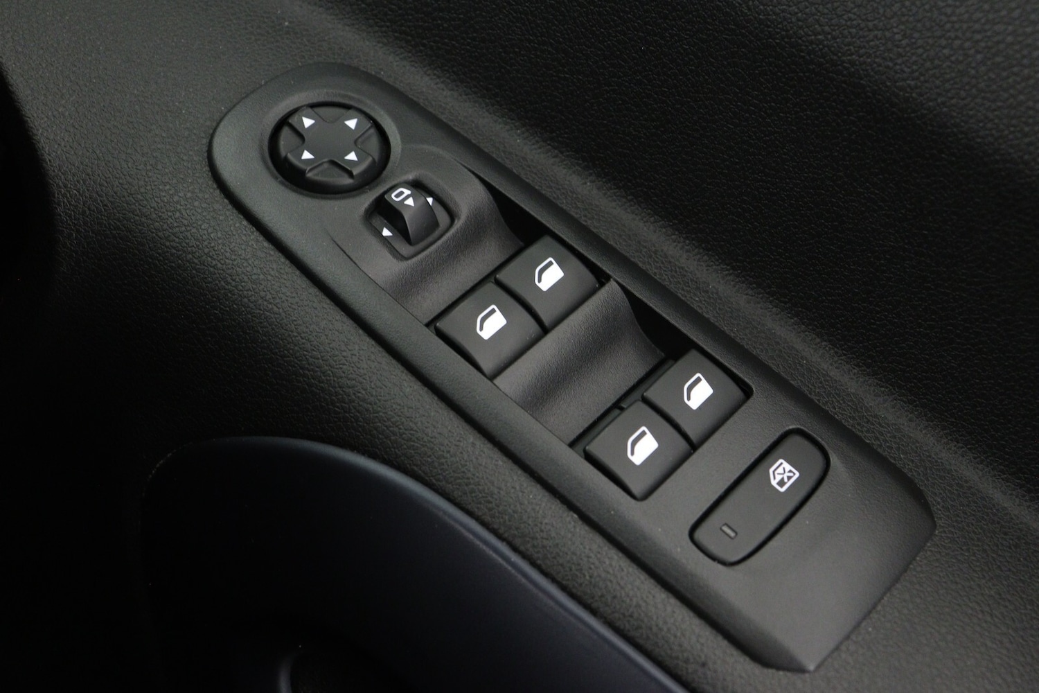 Used Peugeot Rifter 2022 for sale - 76869693: Photo 25