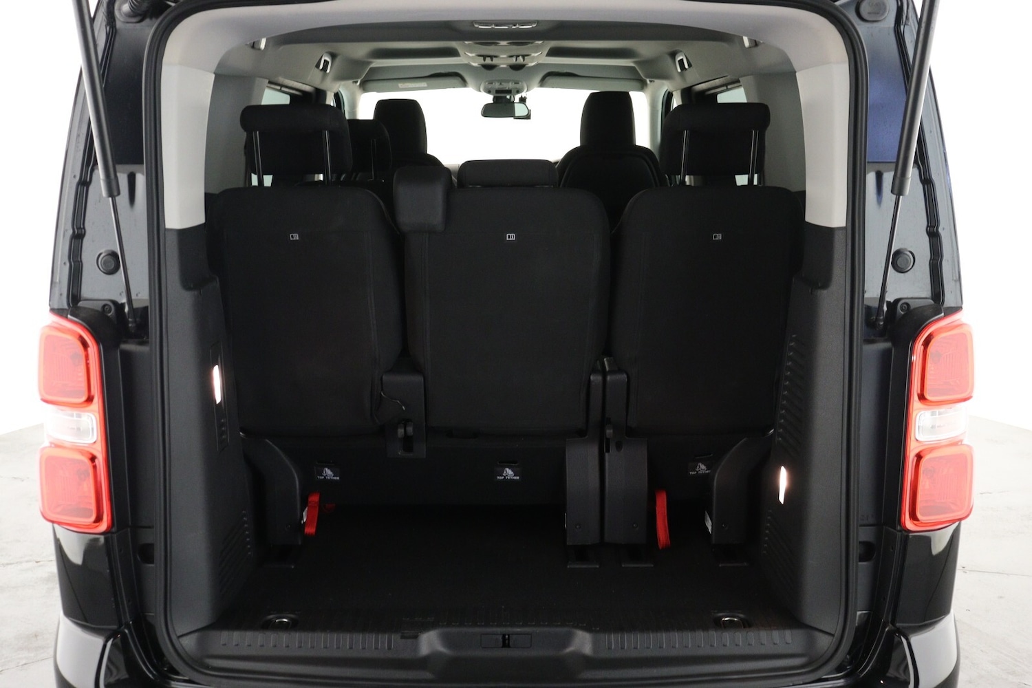 Used Peugeot Traveller 2021 for sale - 77285698: Photo 11