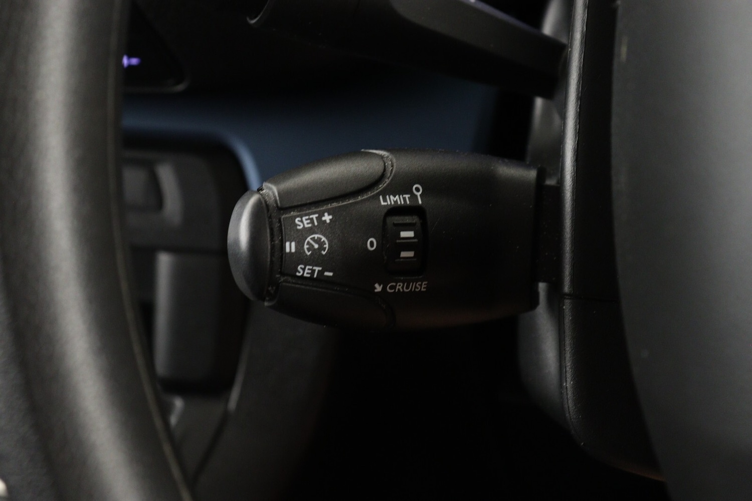 Used Peugeot Traveller 2021 for sale - 77285698: Photo 25