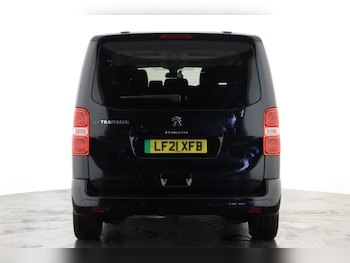 Used Peugeot Traveller 2021 for sale - 77285698: Photo