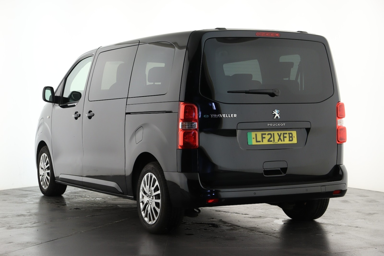 Used Peugeot Traveller 2021 for sale - 77285698: Photo 9