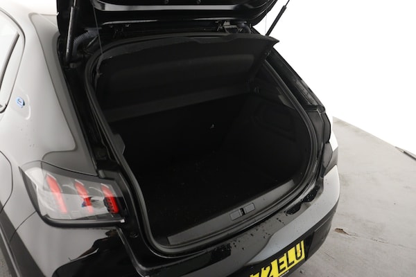 Used Peugeot 208 2022 for sale - 76254990: Photo 10