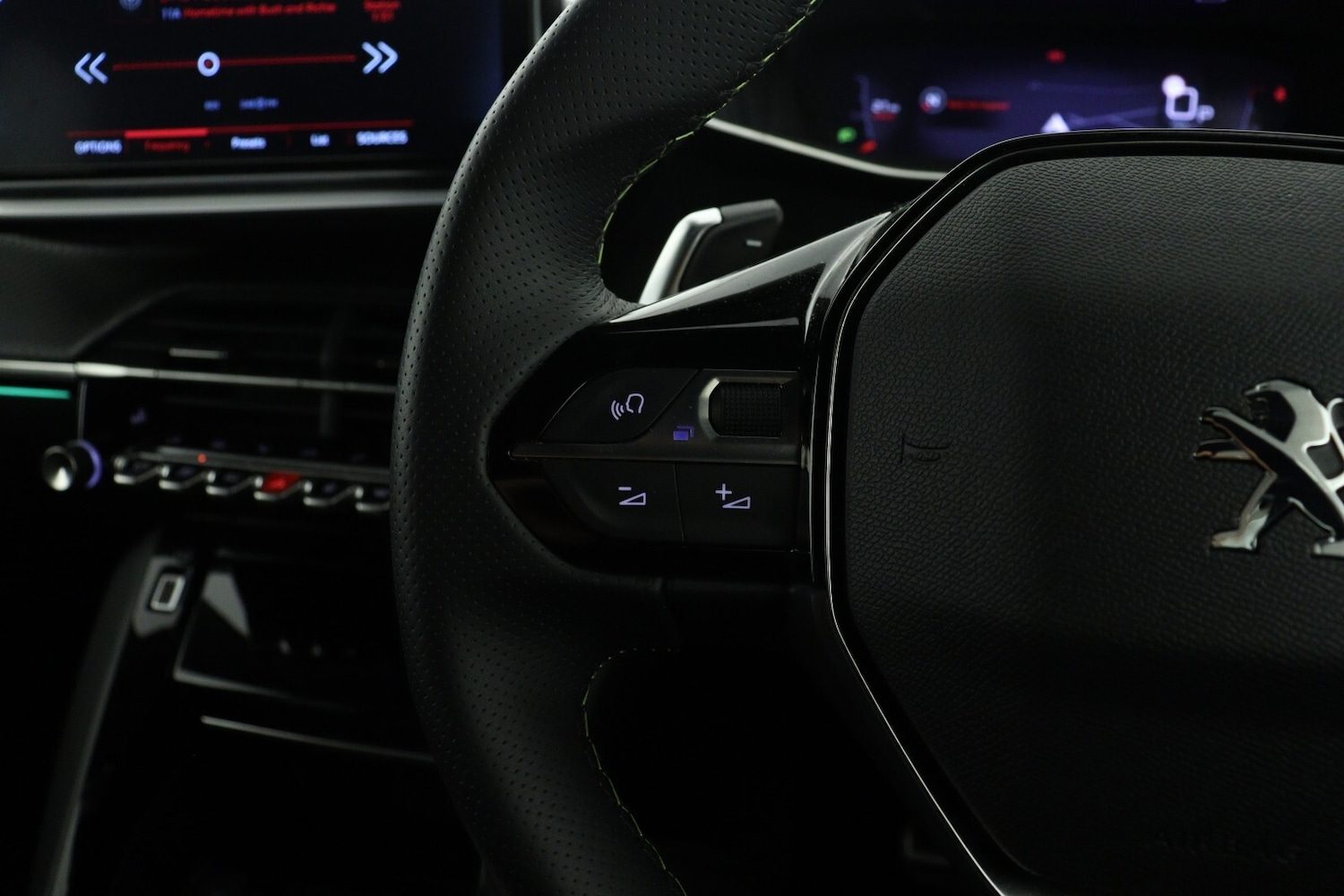 Used Peugeot 2008 2022 for sale - 76872924: Photo 20