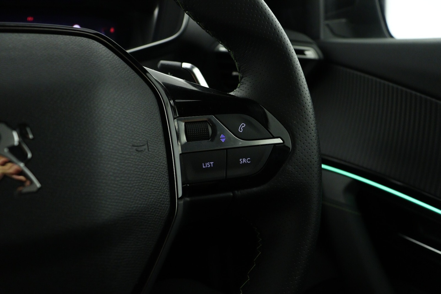 Used Peugeot 2008 2022 for sale - 76872924: Photo 21