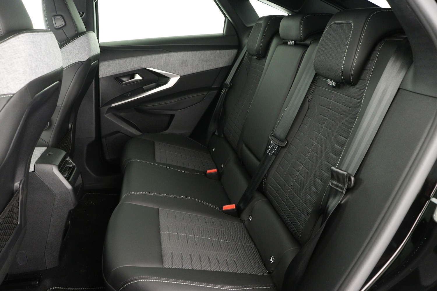 Used Peugeot 3008 2025 for sale - 77449701: Photo 14