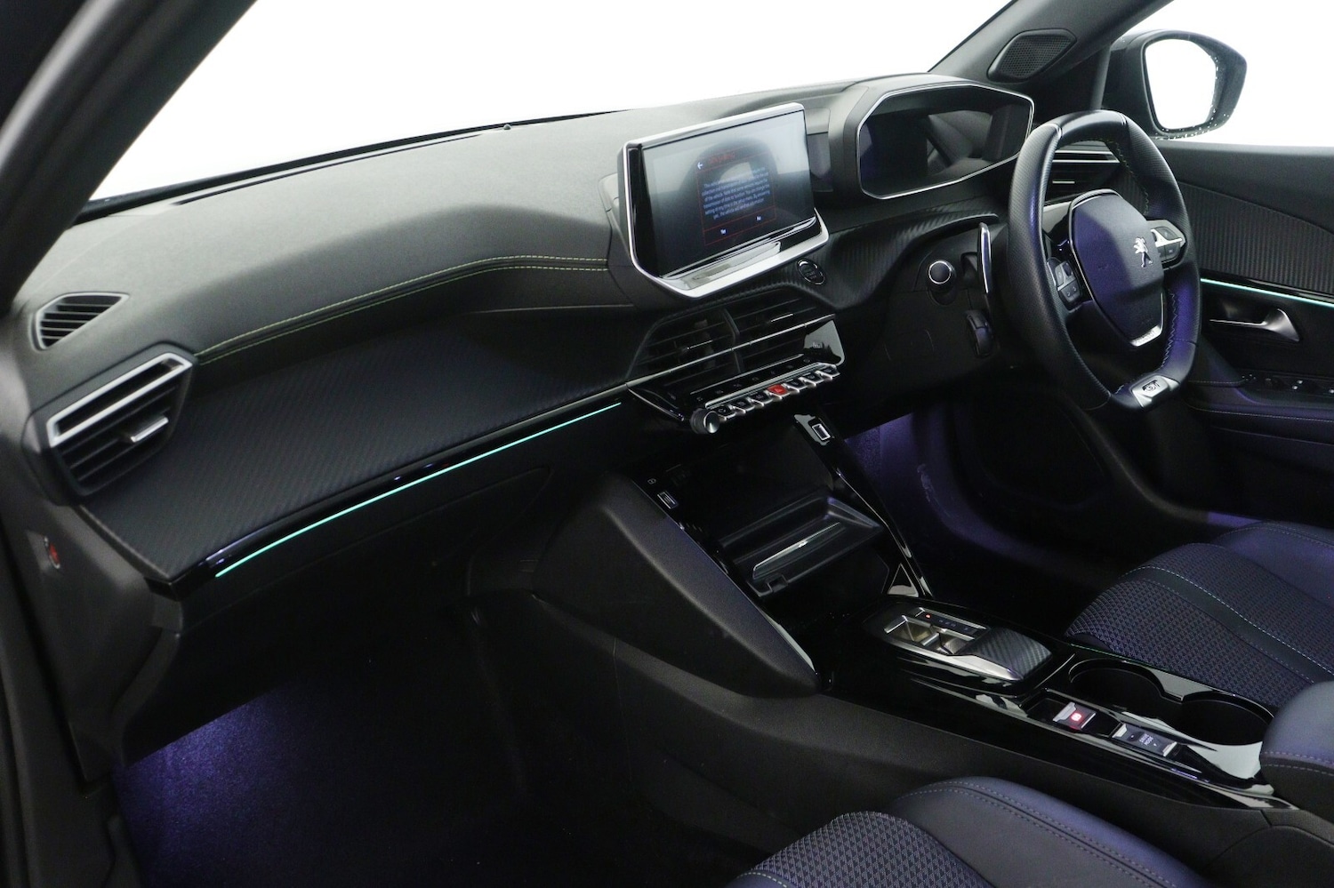 Used Peugeot 2008 2023 for sale - 76556998: Photo 11