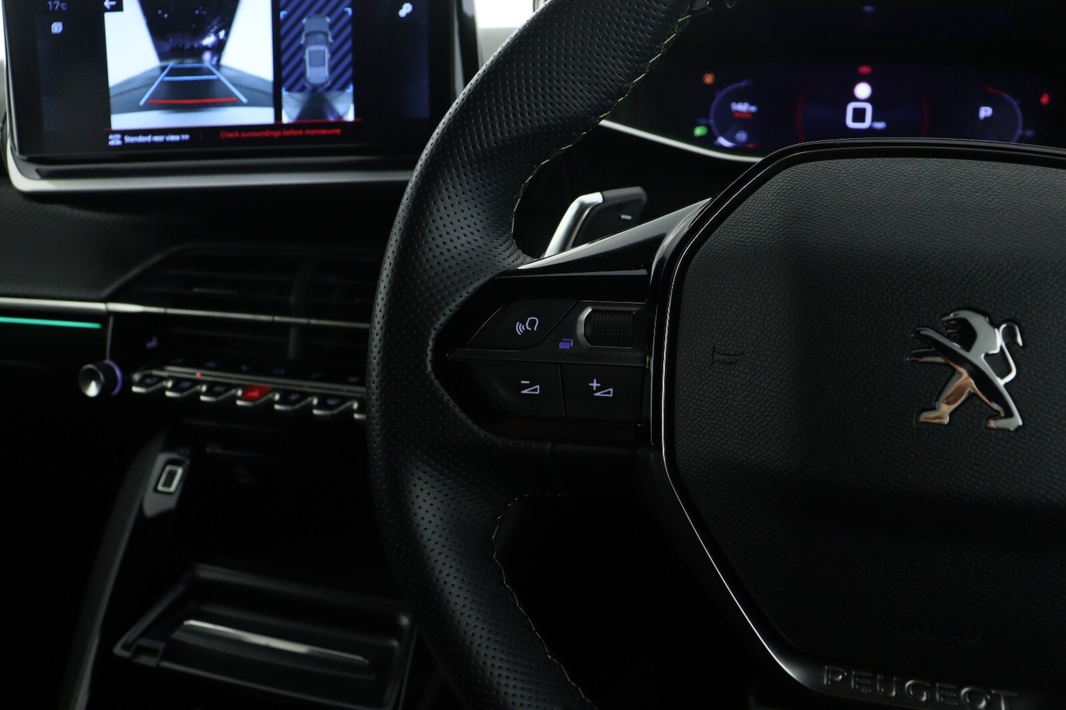 Used Peugeot 2008 2023 for sale - 76556998: Photo 19