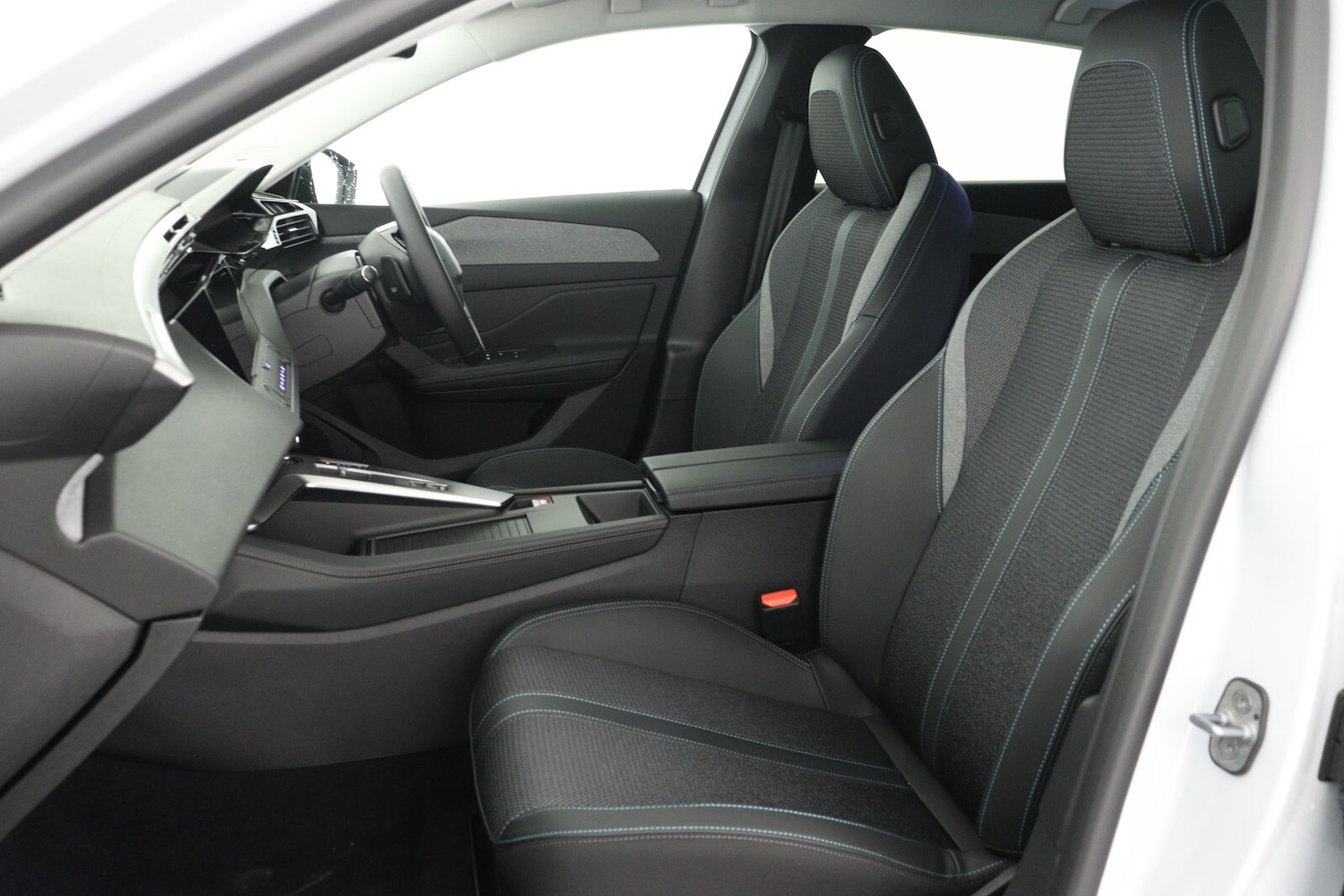 Used Peugeot 308 2025 for sale - 76615511: Photo 10