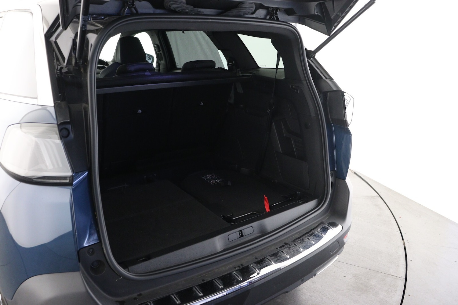 Used Peugeot 5008 2023 for sale - 77618952: Photo 11