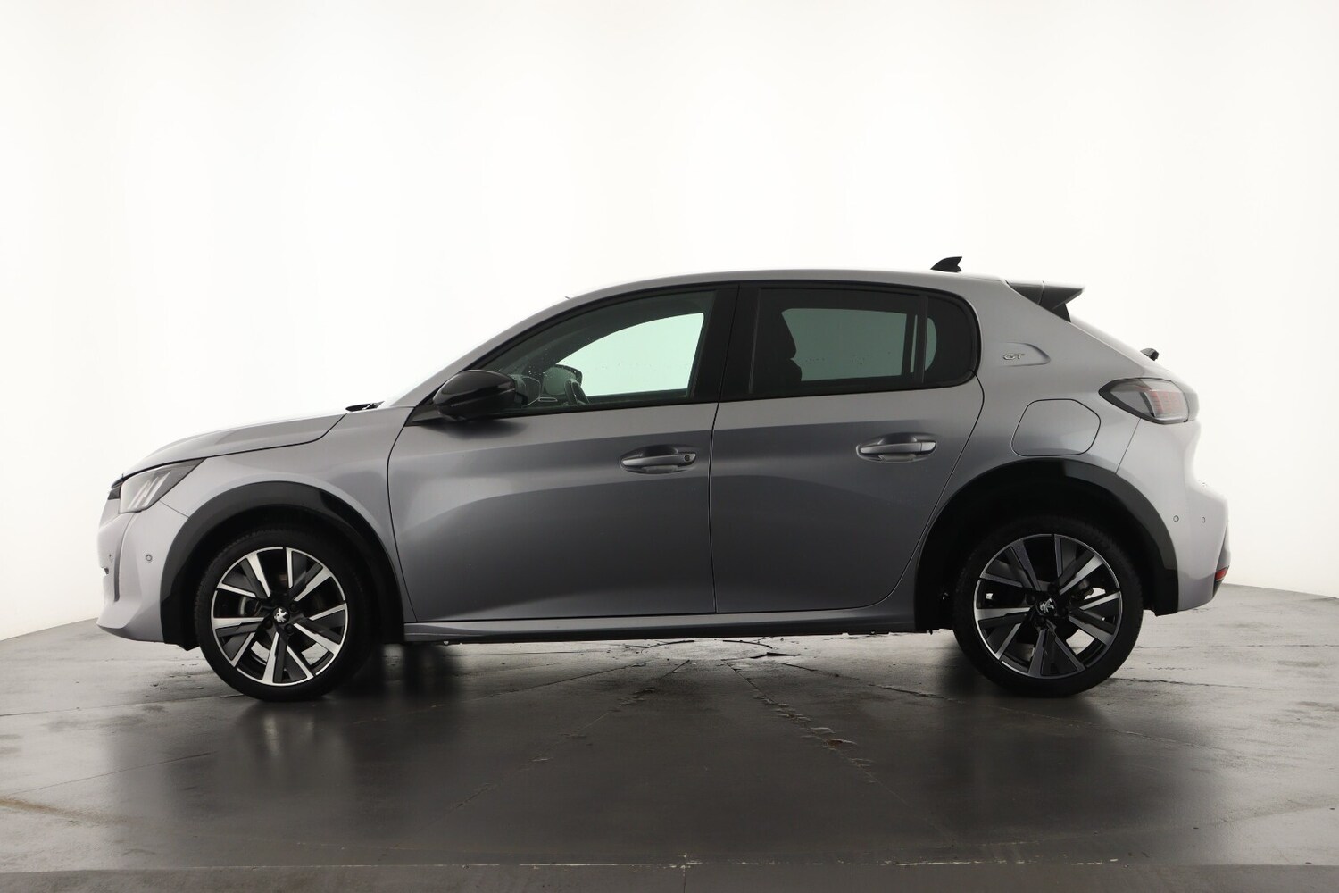 Used Peugeot 208 2022 for sale - 76871499: Photo 8