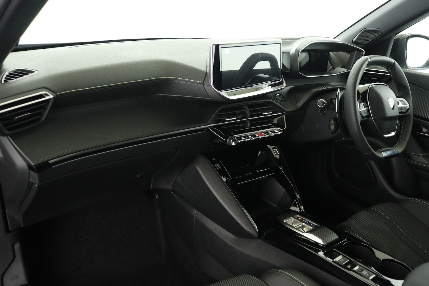 Used Peugeot 2008 2025 for sale - 76871621: Photo 11