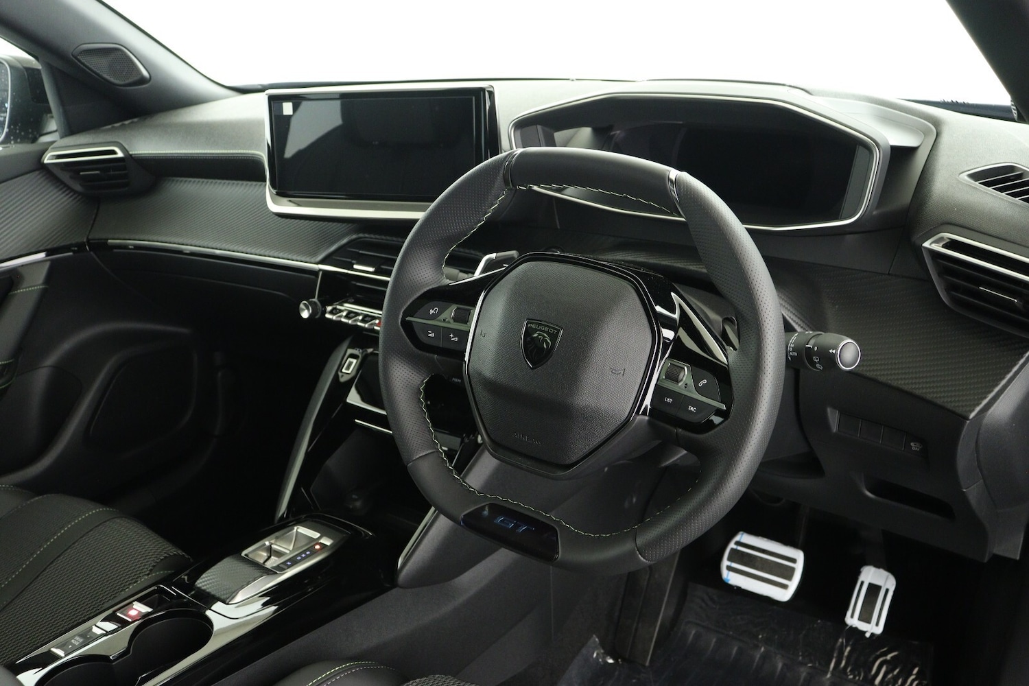 Used Peugeot 2008 2025 for sale - 76871621: Photo 13