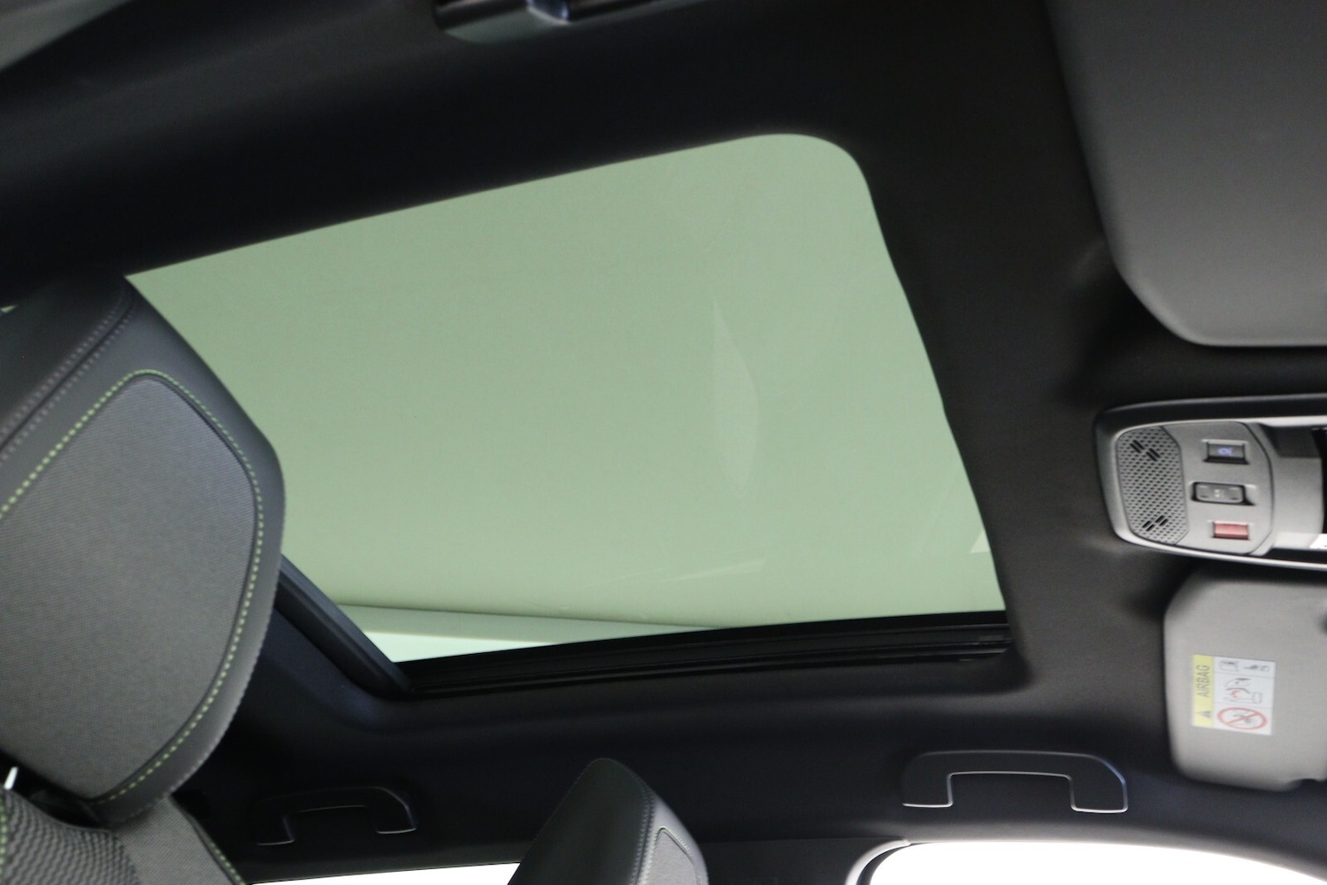 Used Peugeot 2008 2025 for sale - 76871621: Photo 15