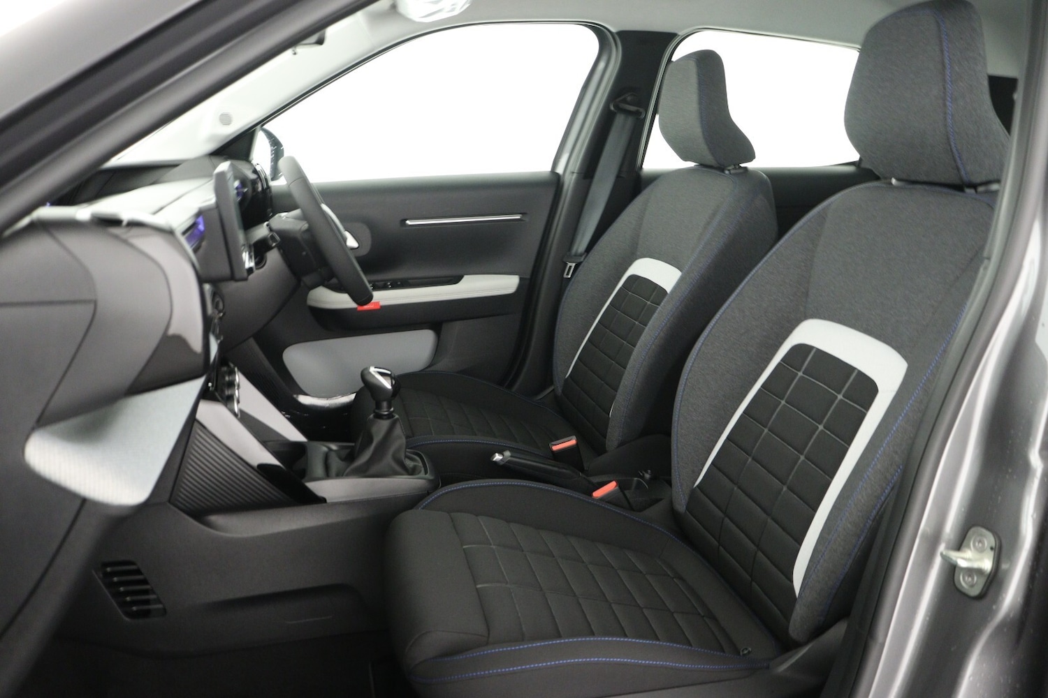 Used Citroen C3 2025 for sale - 76615548: Photo 10