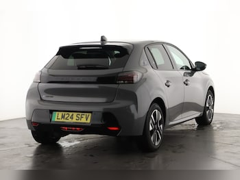 Used Peugeot 208 2024 for sale - 76361868: Photo
