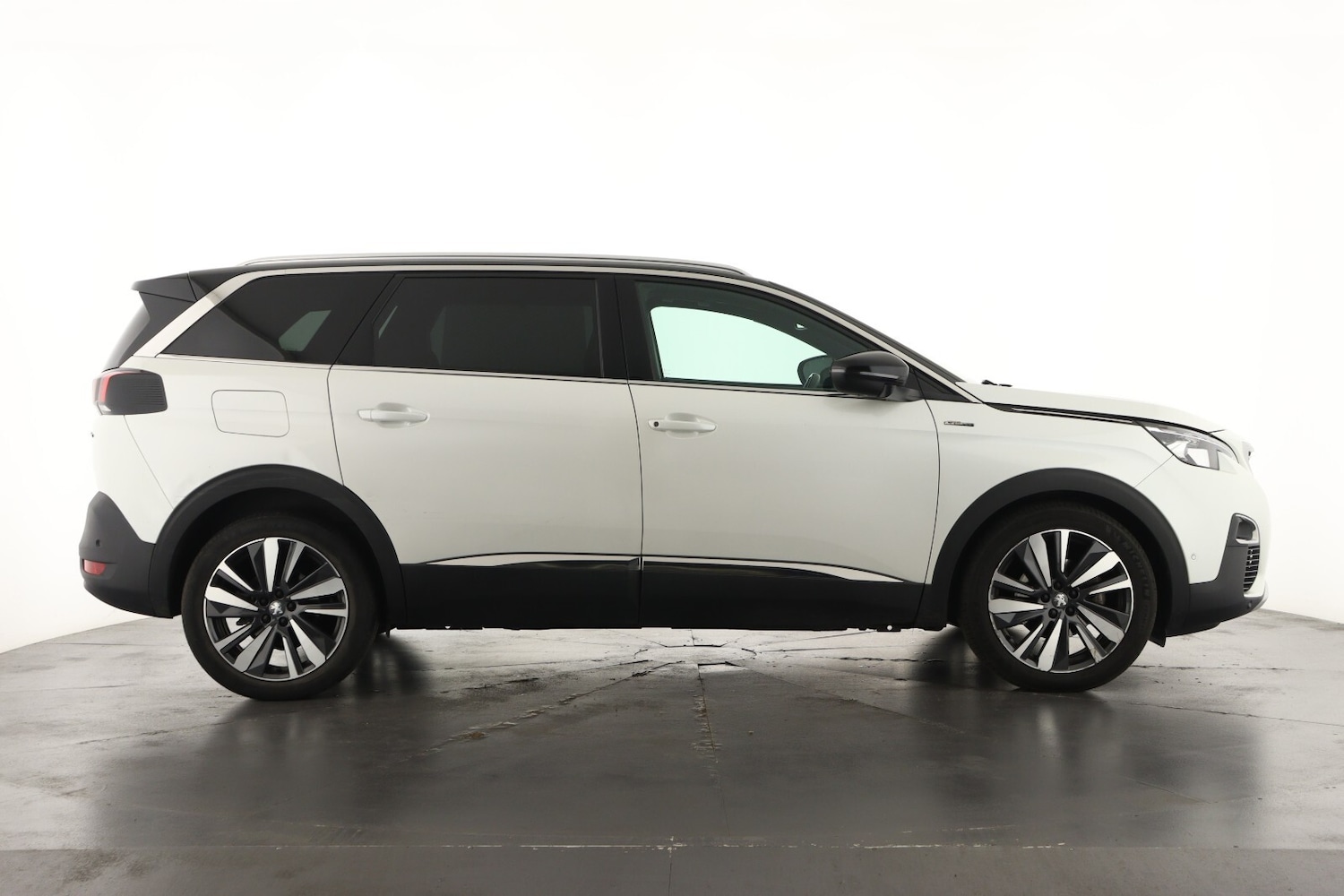 Used Peugeot 5008 2020 for sale - 76873480: Photo 4