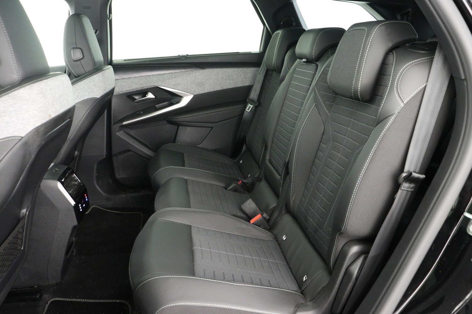 Used Peugeot 5008 2024 for sale - 77848002: Photo 14