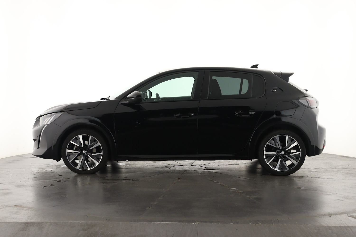 Used Peugeot 208 2023 for sale - 76870694: Photo 8