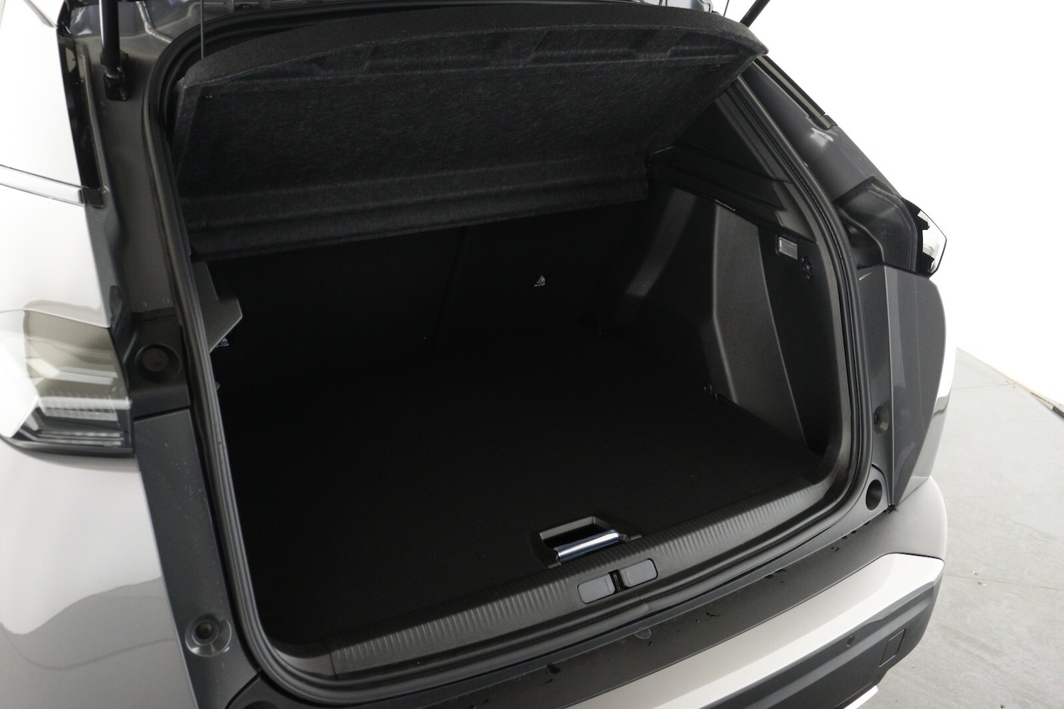 Used Peugeot 2008 2025 for sale - 76615590: Photo 9