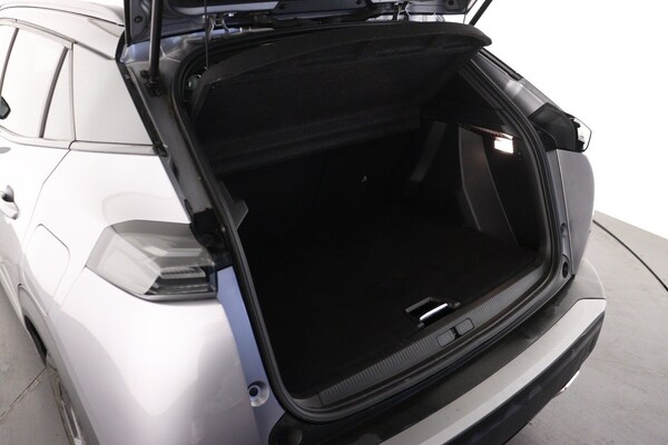 Used Peugeot 2008 2023 for sale - 75763630: Photo 9