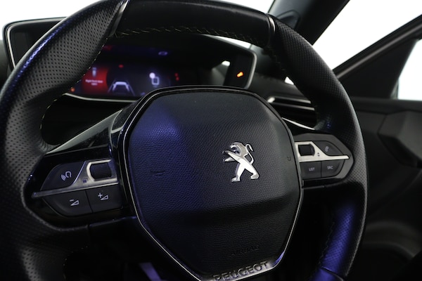Used Peugeot 2008 2021 for sale - 75776069: Photo 19