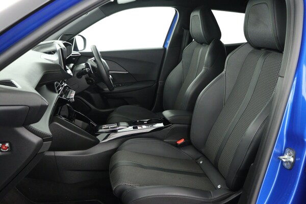Used Peugeot 2008 2022 for sale - 75763271: Photo 11
