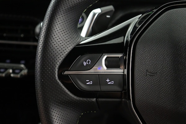 Used Peugeot 2008 2022 for sale - 75763271: Photo 24
