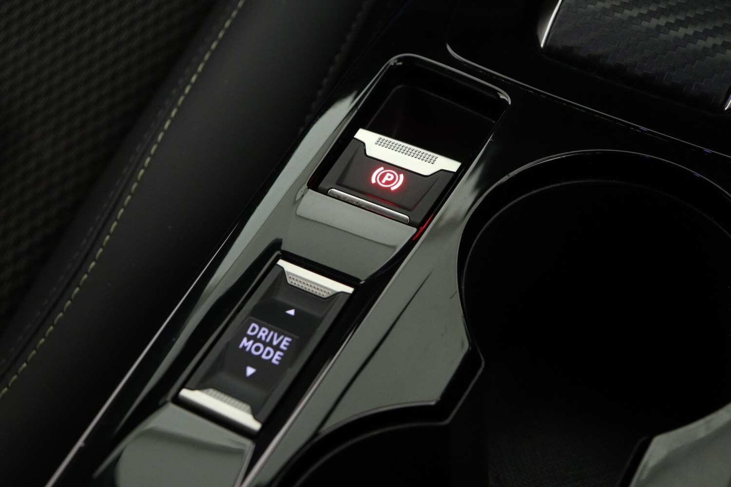 Used Peugeot 208 2024 for sale - 77532121: Photo 24