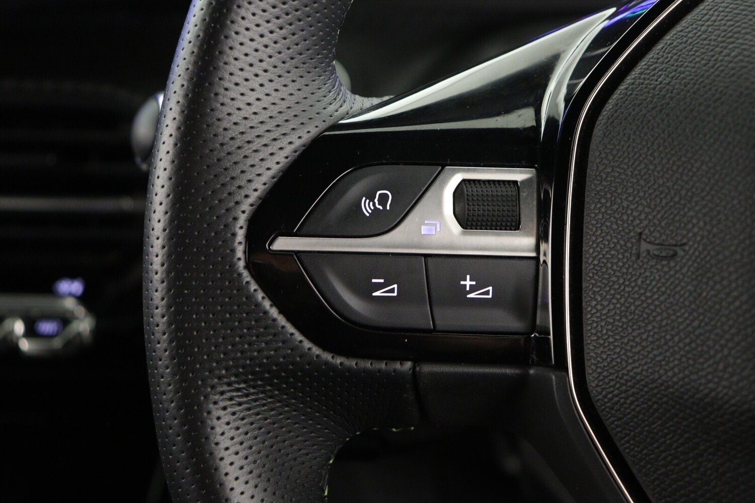 Used Peugeot 208 2024 for sale - 77532121: Photo 25