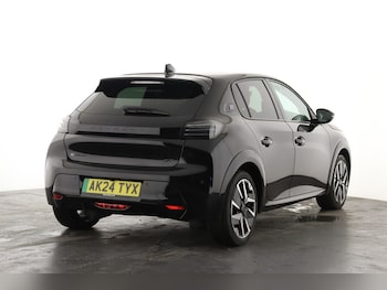 Used Peugeot 208 2024 for sale - 77532121: Photo