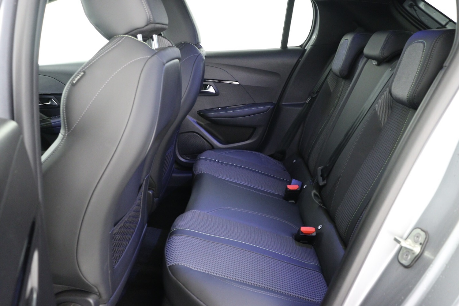 Used Peugeot 208 2023 for sale - 76870524: Photo 13