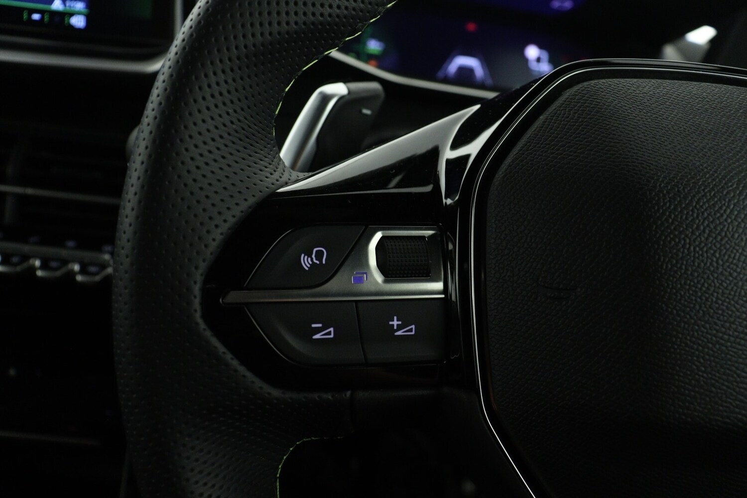 Used Peugeot 208 2023 for sale - 76870524: Photo 20