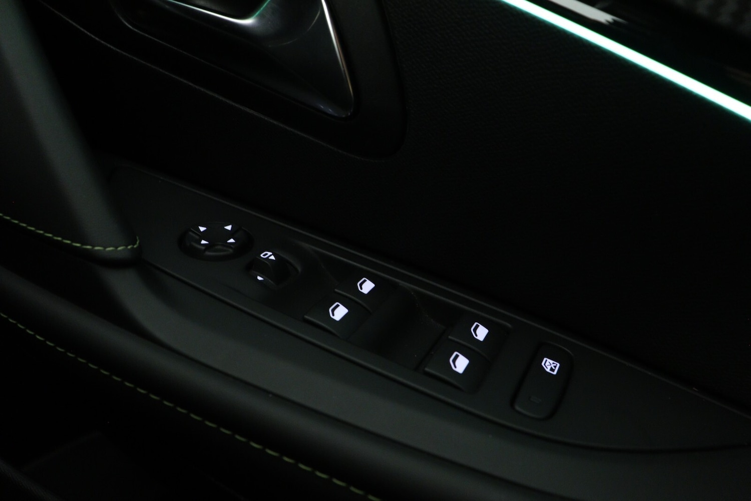 Used Peugeot 208 2023 for sale - 76870524: Photo 23