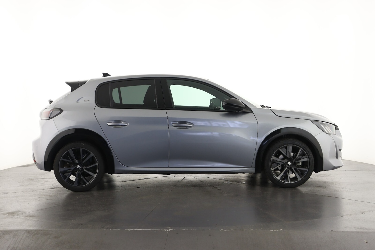 Used Peugeot 208 2023 for sale - 76870524: Photo 5