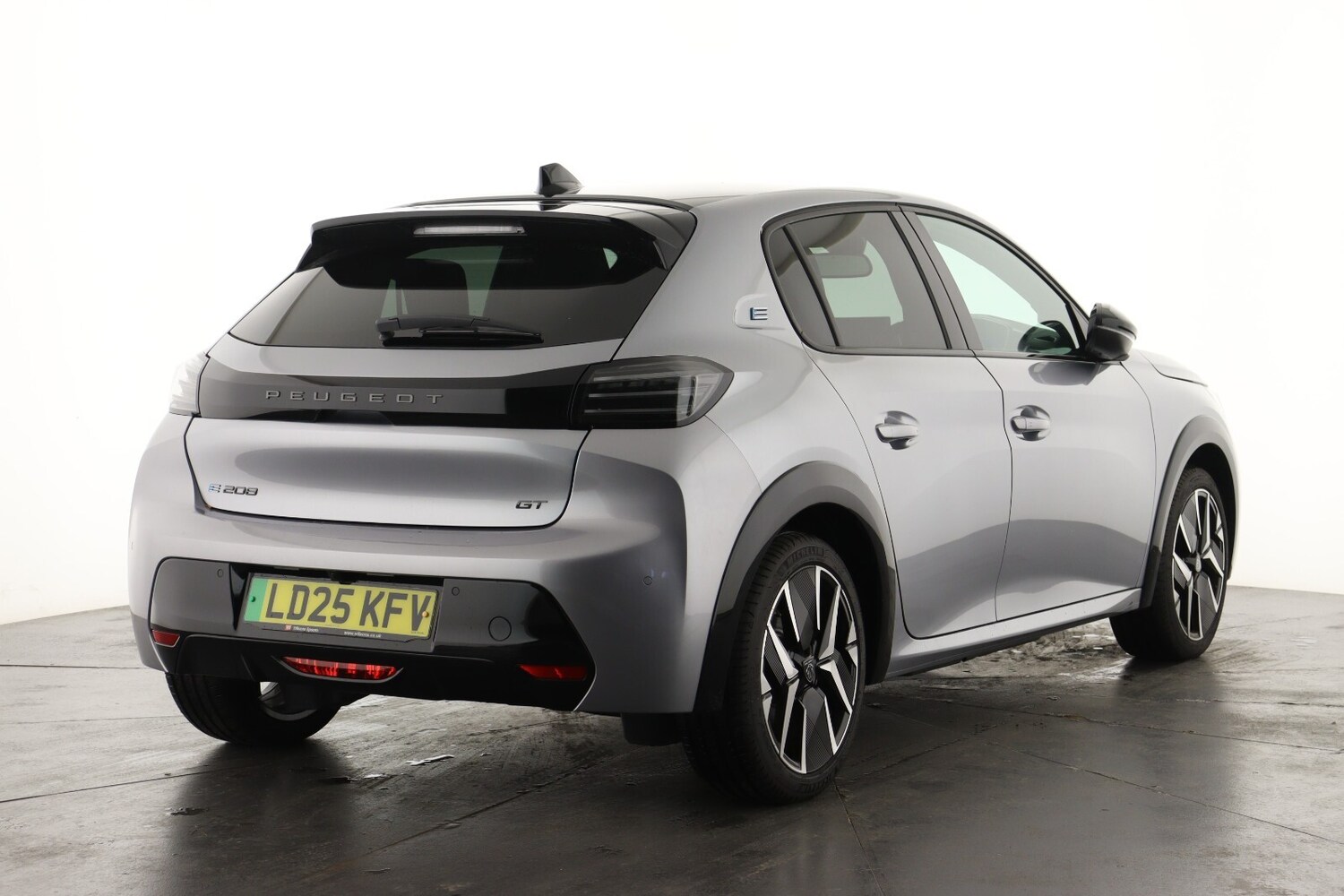 Used Peugeot 208 2025 for sale - 77307653: Photo 3