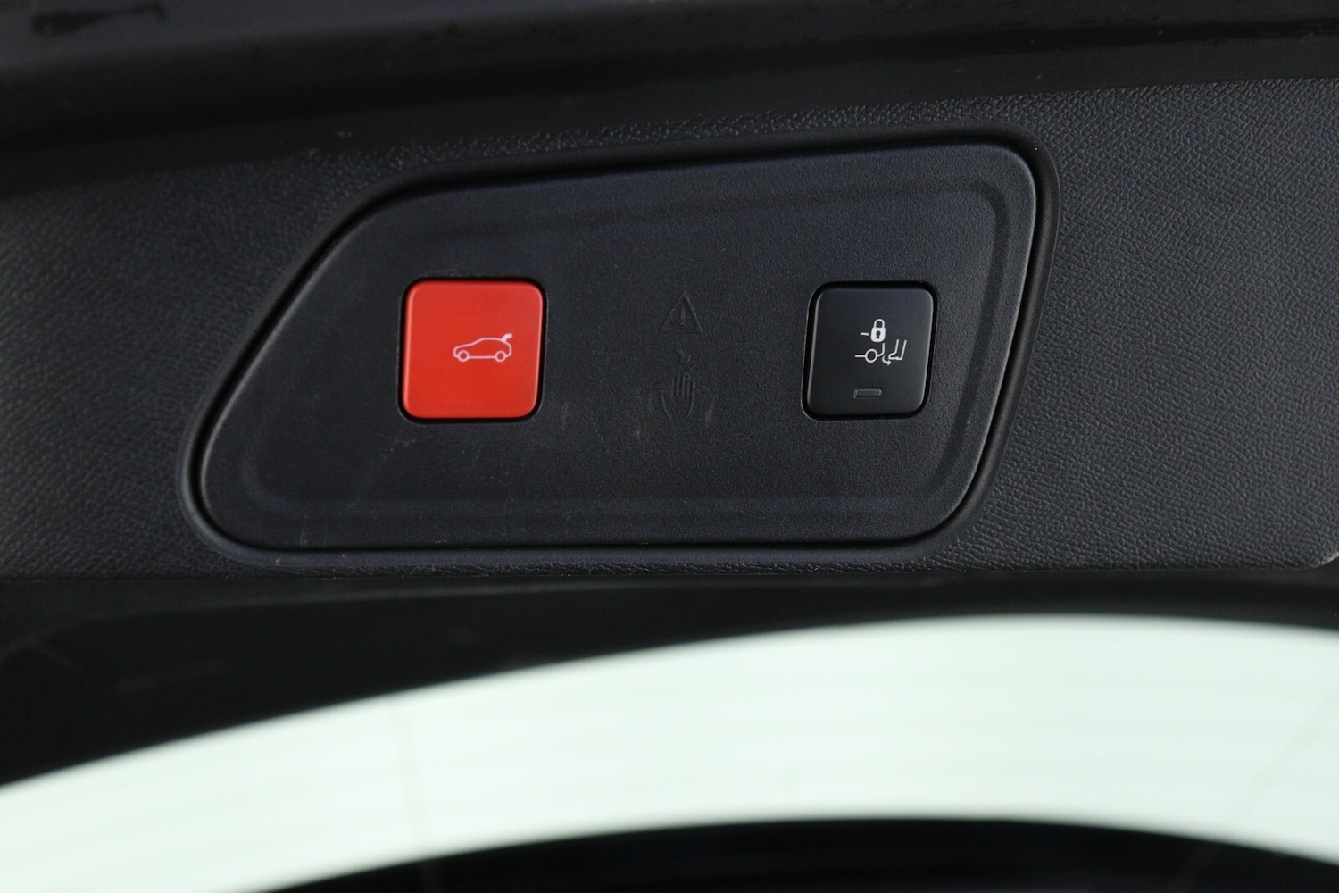 Used Peugeot 3008 2020 for sale - 77300387: Photo 11