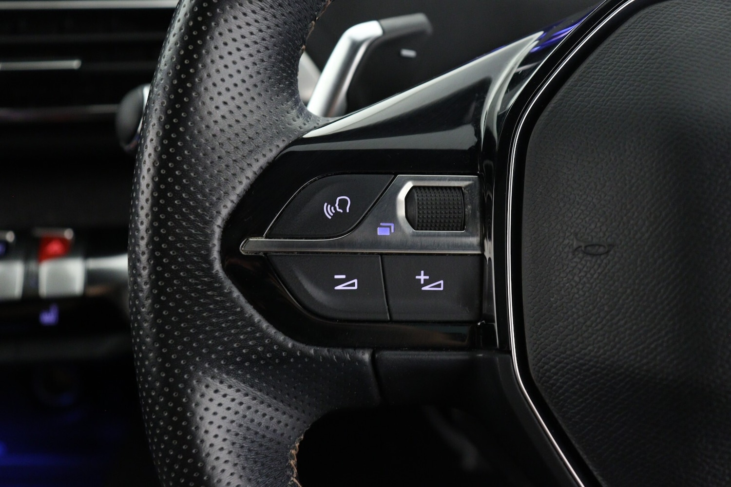 Used Peugeot 3008 2020 for sale - 77300387: Photo 22