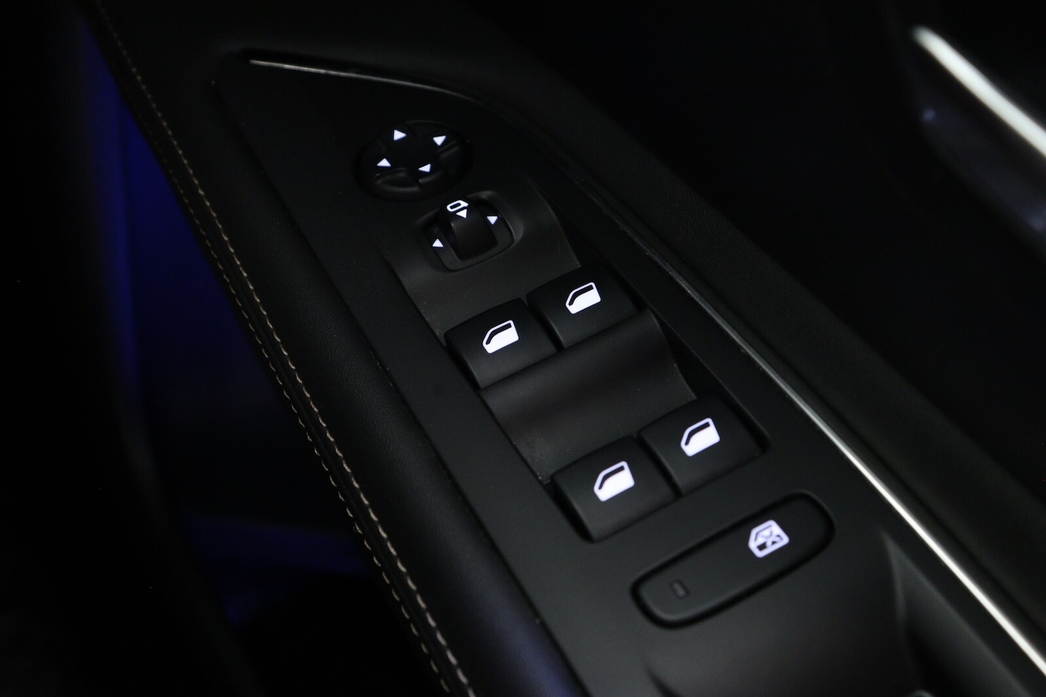 Used Peugeot 3008 2020 for sale - 77300387: Photo 24