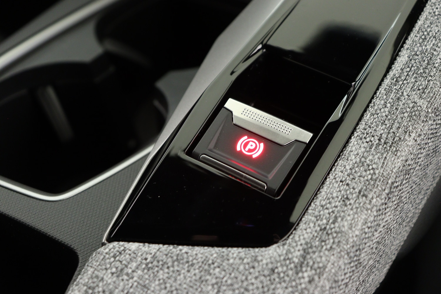 Used Peugeot 3008 2025 for sale - 76615426: Photo 24