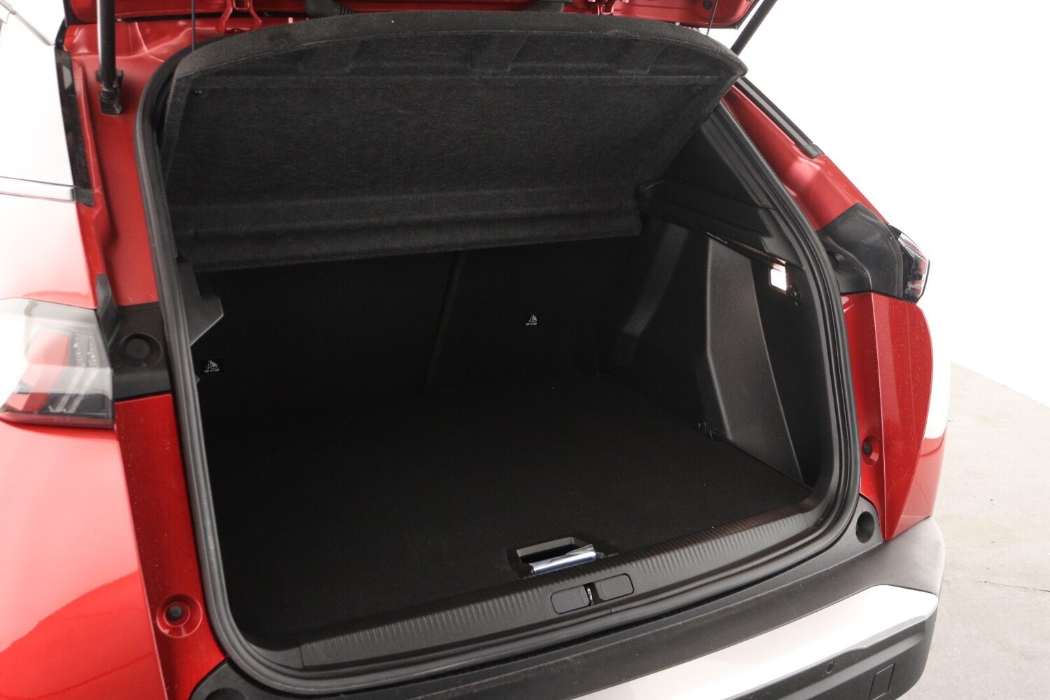 Used Peugeot 2008 2022 for sale - 76999465: Photo 10