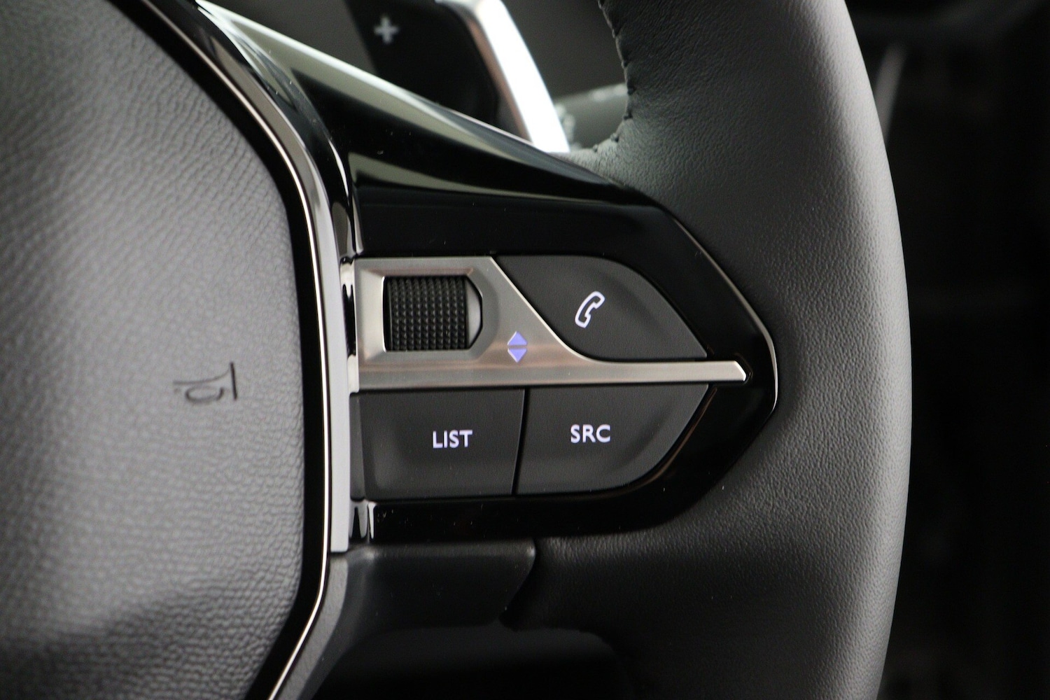 Used Peugeot 208 2023 for sale - 76871908: Photo 23