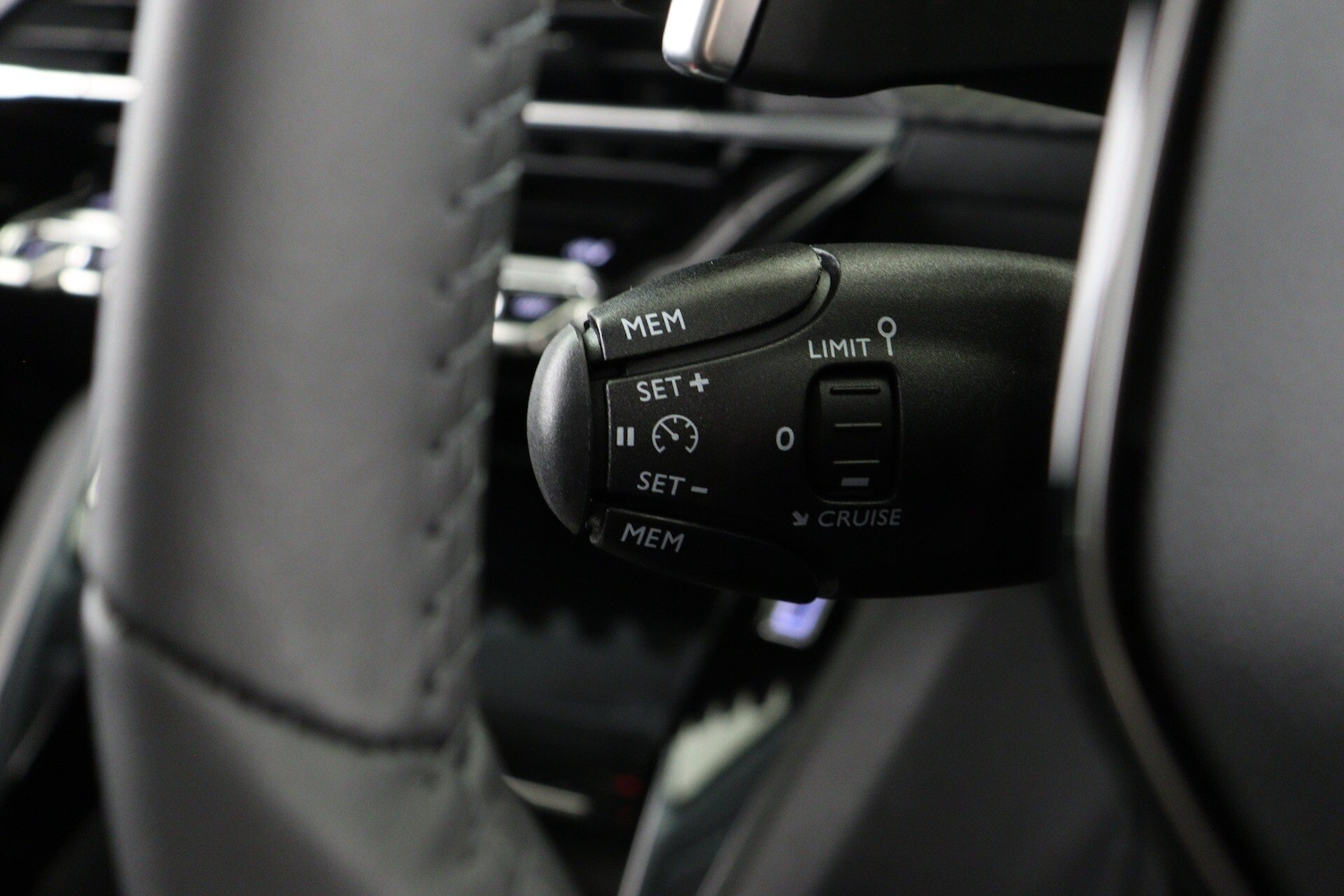 Used Peugeot 208 2023 for sale - 76871908: Photo 24