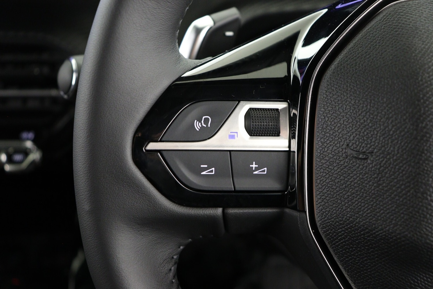 Used Peugeot 2008 2025 for sale - 77434907: Photo 20