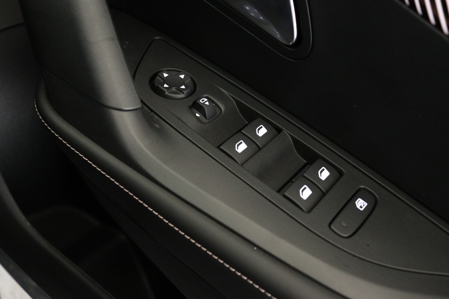 Used Peugeot 2008 2025 for sale - 77434907: Photo 22